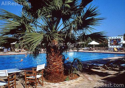 Minos Beach Art Hotel 4